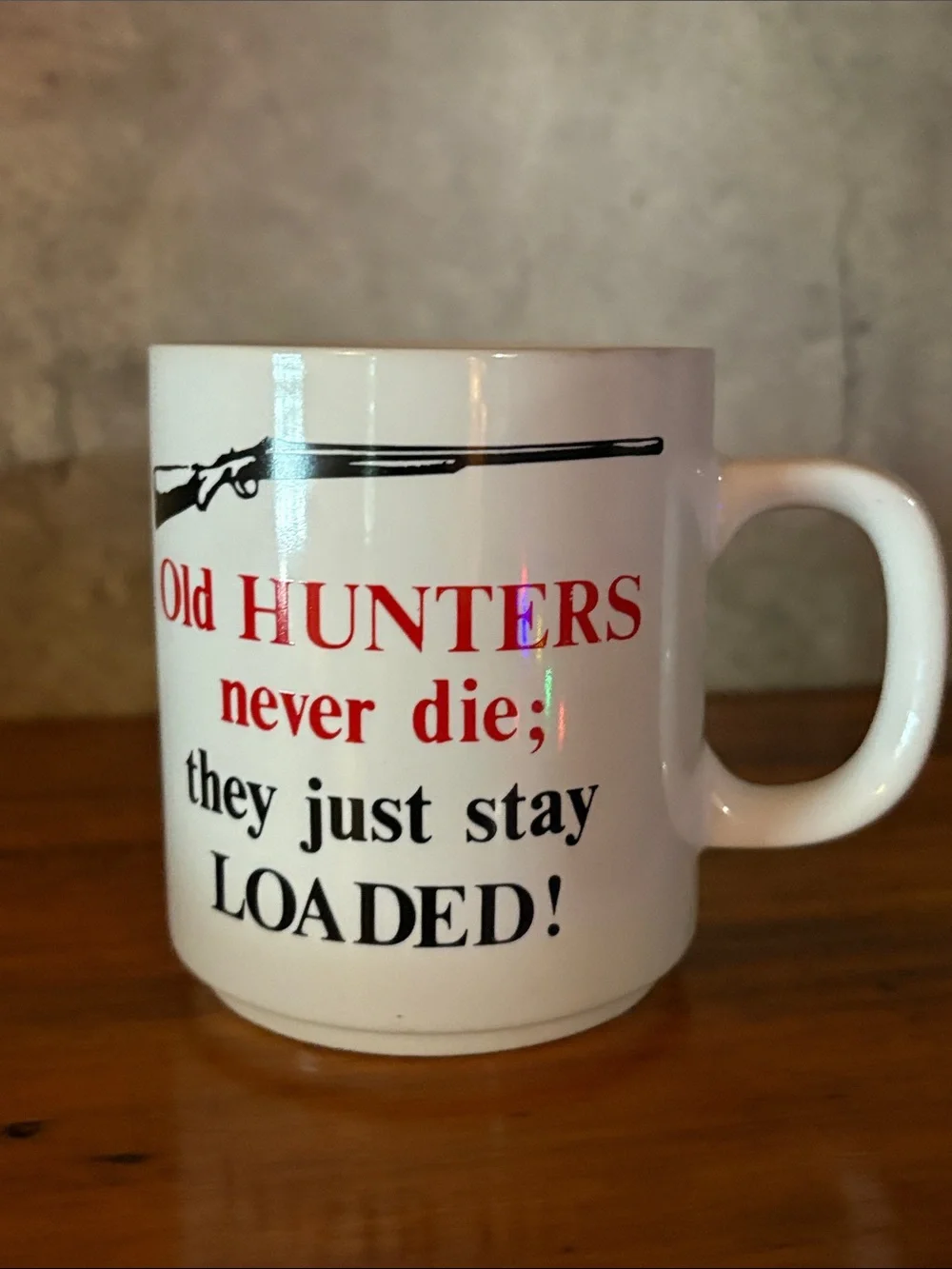 White 'Old Hunters Never Die' Ceramic Funny Vintage Coffee Mug Great Gift